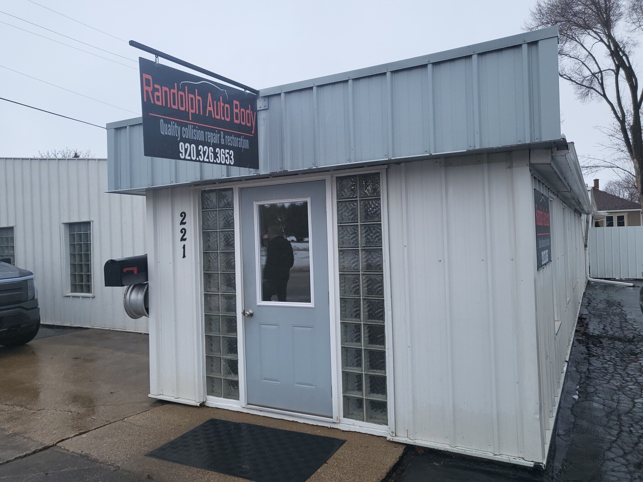 221 S Columbus St, Randolph, WI for sale Primary Photo- Image 1 of 1