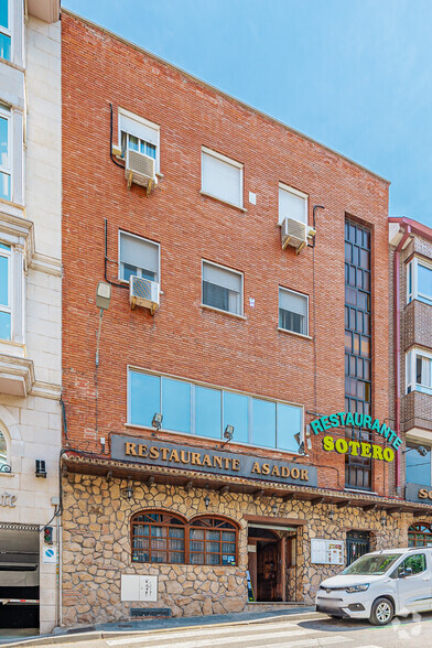 Calle Manuel Marchamalo, 10 - 12, Madrid, Madrid for sale - Primary Photo - Image 1 of 2