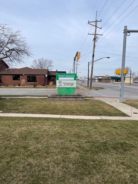 8304 Kennedy Ave, Highland, IN for lease - Building Photo - Image 2 of 7