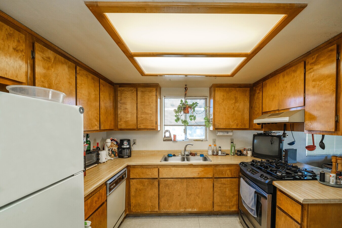 5741557455 Lupine Dr, Yucca Valley, CA 92284