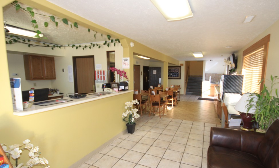 985 US Highway 24, Limon, CO for sale - Lobby - Image 1 of 1