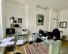 10 Rue Royale, Paris for lease Interior Photo- Image 2 of 6