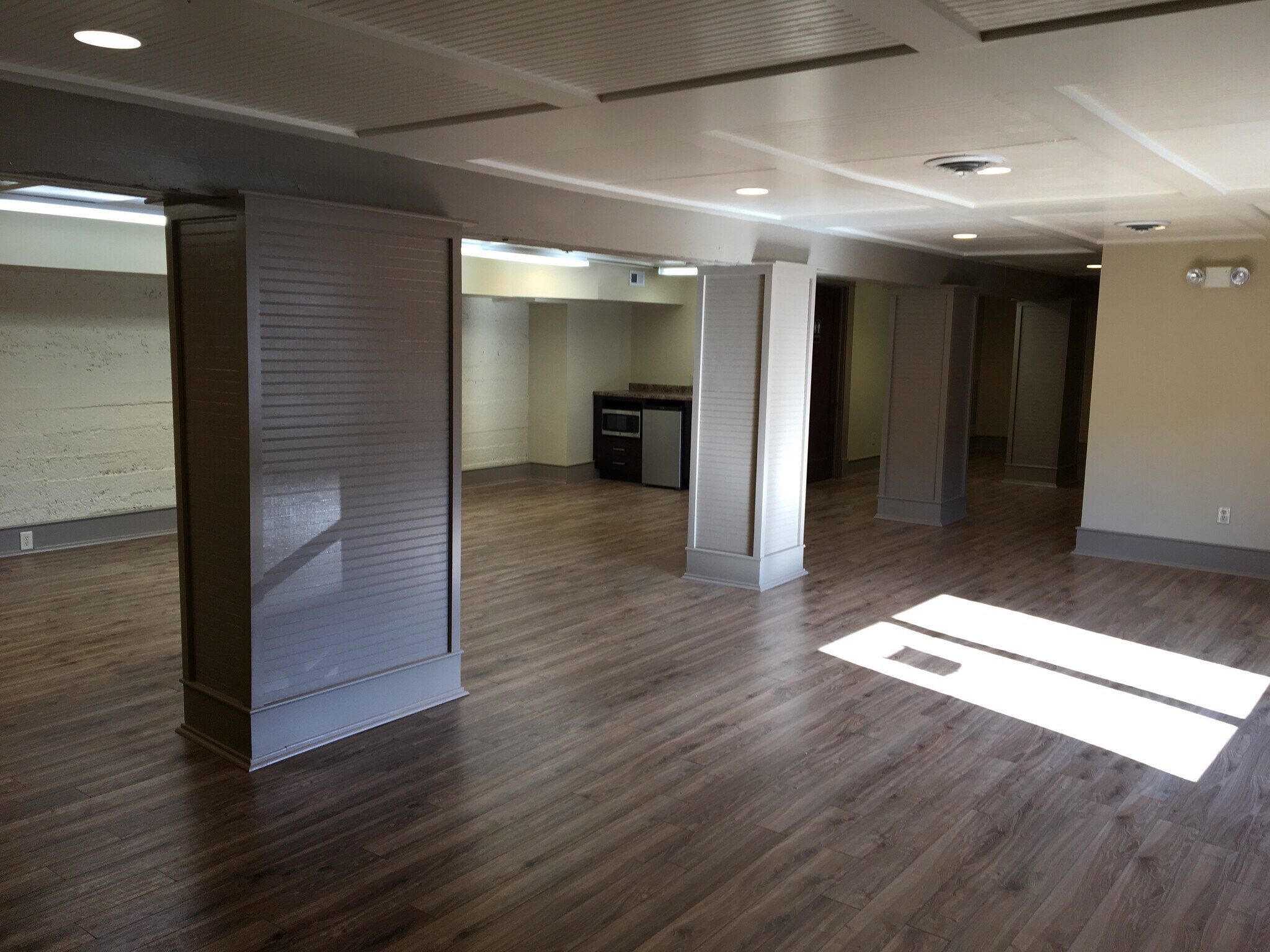 29 Byers St, Staunton, VA for lease Interior Photo- Image 1 of 3