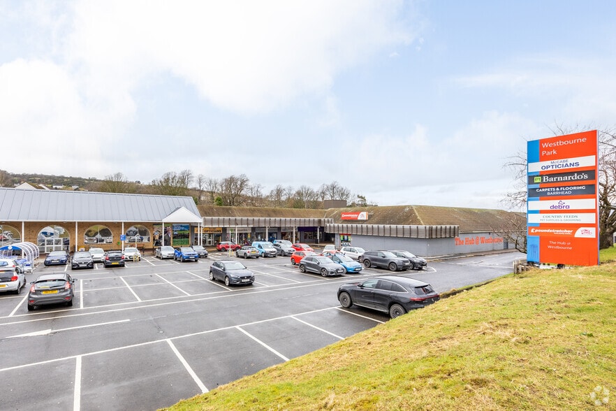 Kelburn St, Barrhead for lease - Primary Photo - Image 1 of 6