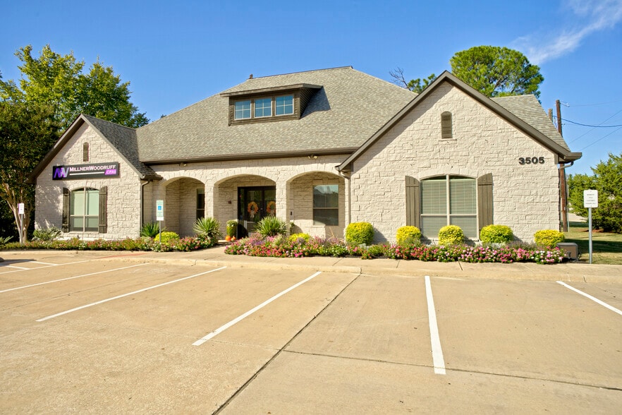 3505 Yucca Dr, Flower Mound, TX for sale - Building Photo - Image 1 of 1