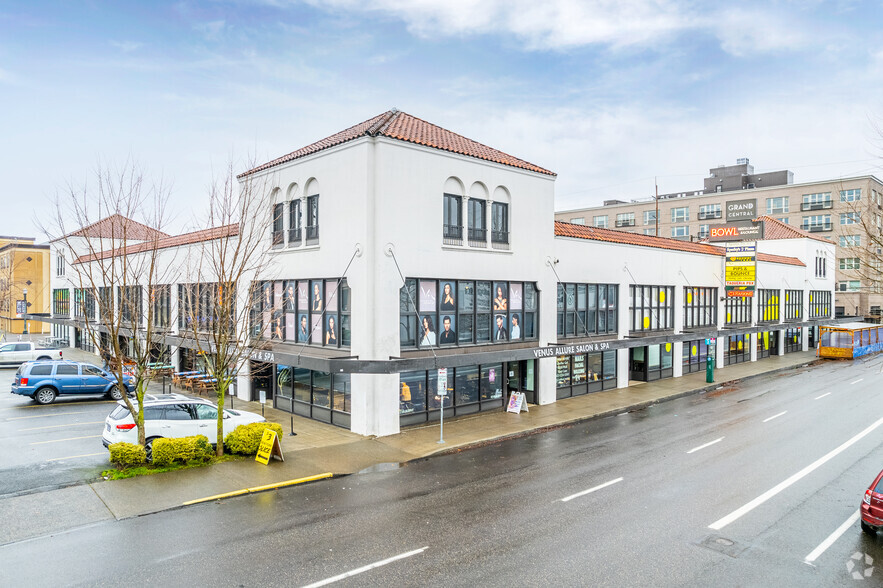 837-841 SE Belmont St, Portland, OR for lease - Primary Photo - Image 1 of 14