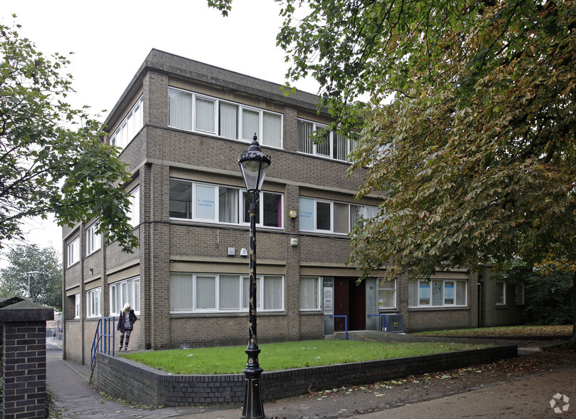 94 New Walk, Leicester for sale - Primary Photo - Image 1 of 1