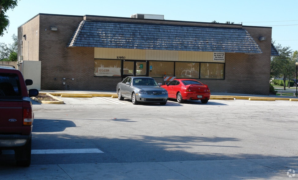 10950 Wiles Rd, Coral Springs, FL for lease - Primary Photo - Image 1 of 4