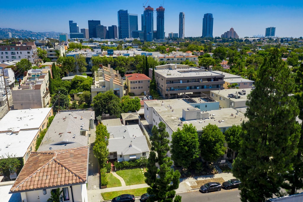 1820 Prosser Ave, Los Angeles, CA 90025