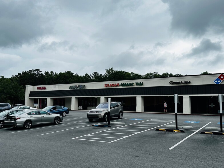 7507 NE Roswell Rd, Atlanta, GA for lease - Building Photo - Image 3 of 7