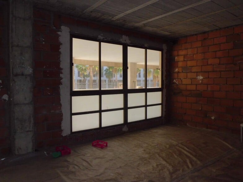 Office in El Ejido, Almería for sale - Building Photo - Image 3 of 7