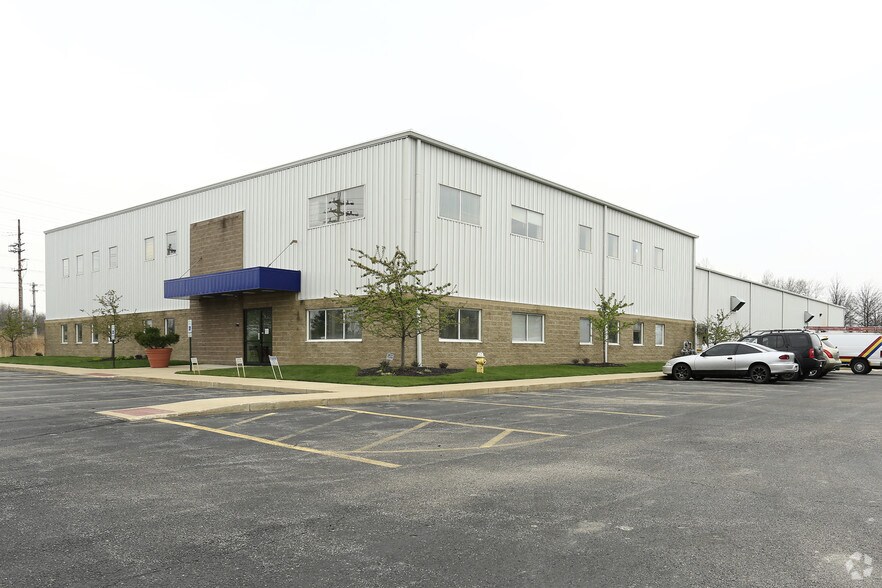 760 Moore Rd, Avon Lake, OH for sale - Primary Photo - Image 1 of 1