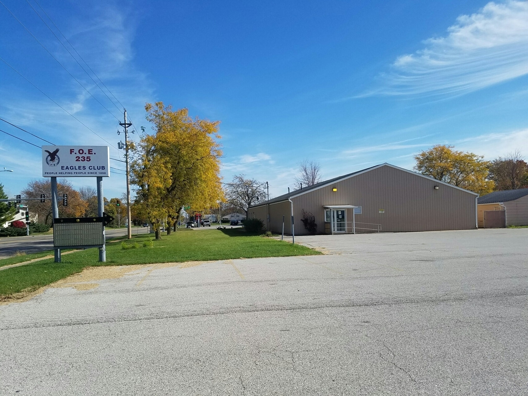 4401 W Locust St, Davenport, IA for sale Primary Photo- Image 1 of 1