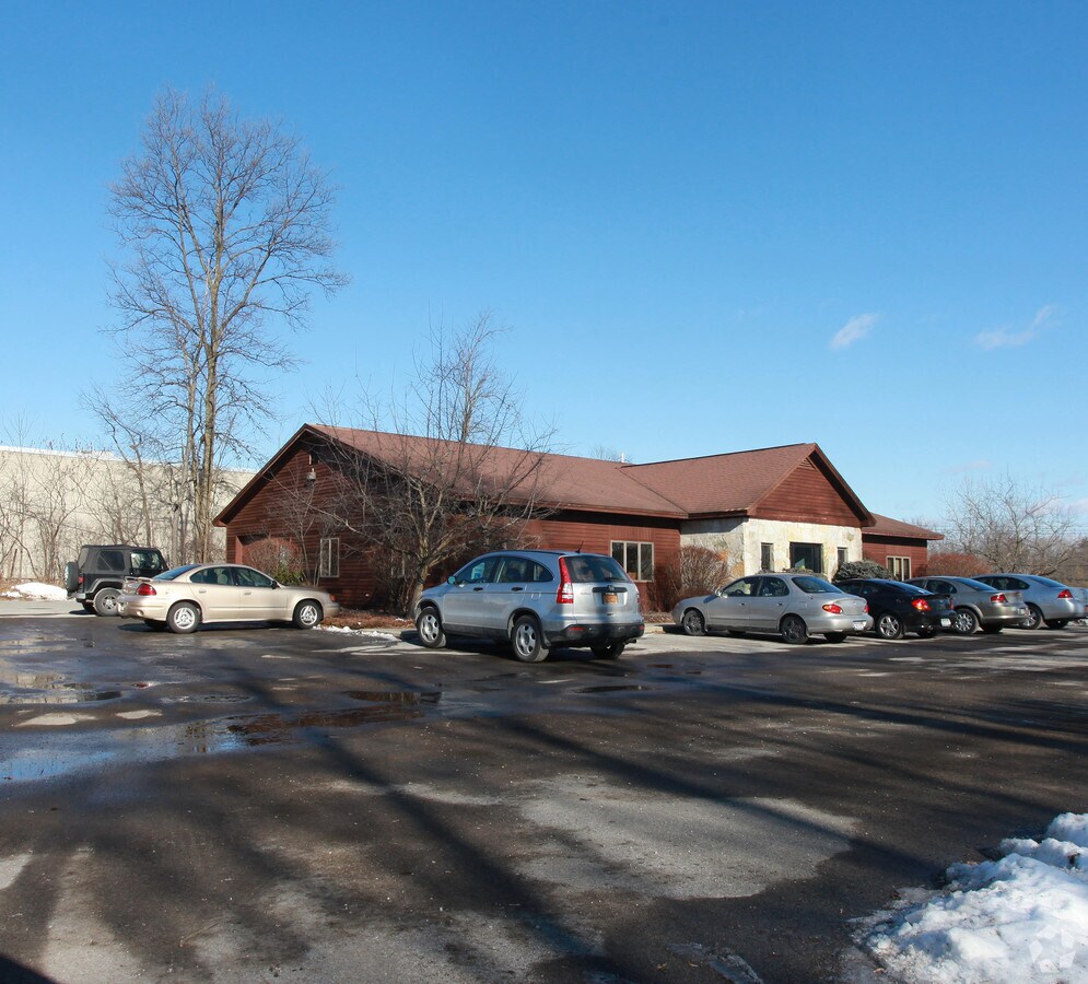 519 Queensbury Ave, Queensbury, NY 12804