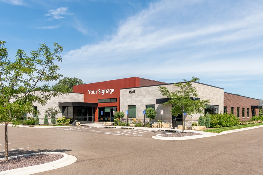 15265 Carrousel Way, Rosemount, MN for lease - Primary Photo - Image 1 of 3