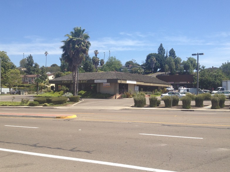 8053-8095 Broadway, Lemon Grove, CA for lease - Building Photo - Image 3 of 12