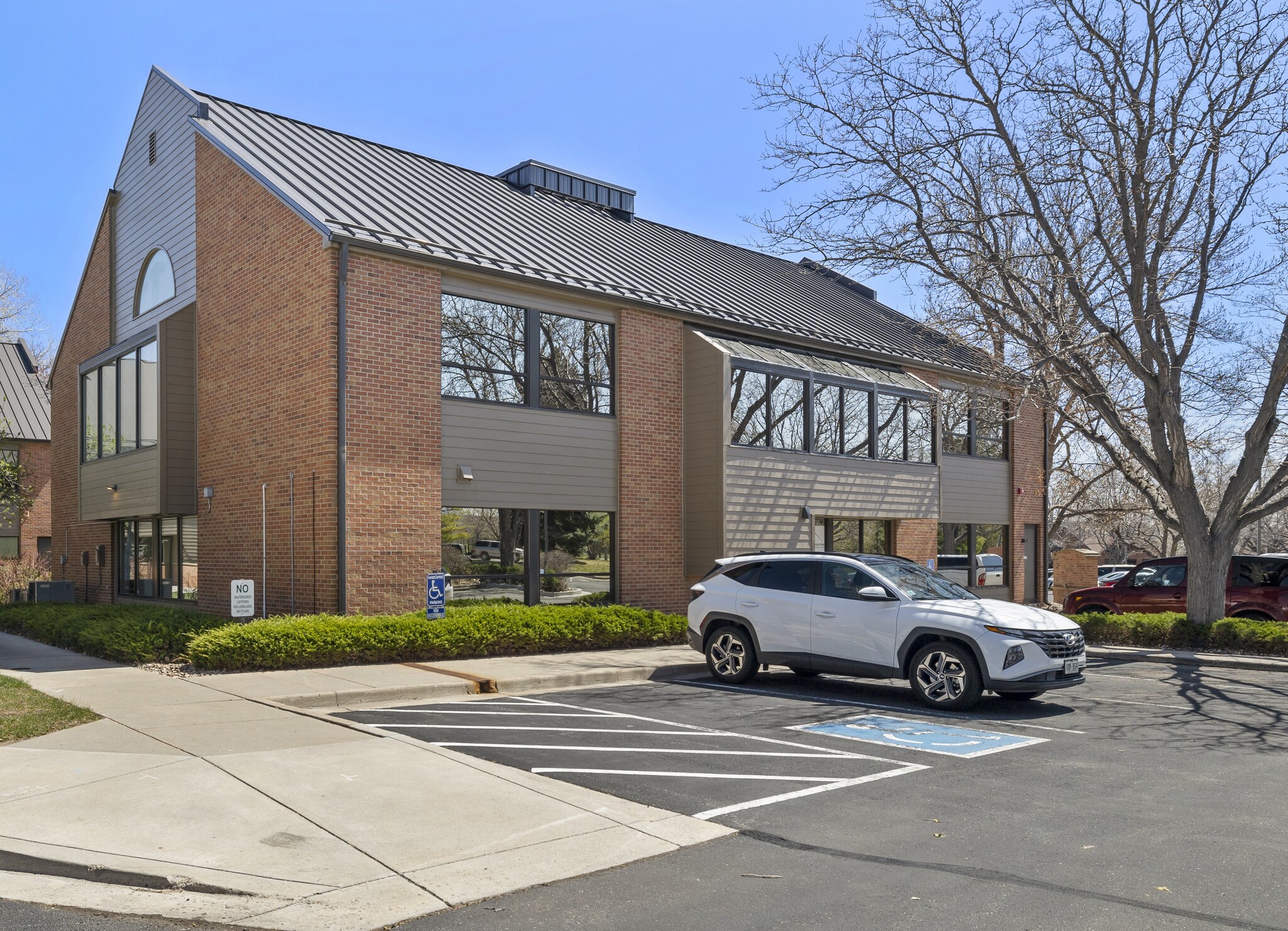 724 Whalers Way, Fort Collins, CO for lease Building Photo- Image 1 of 2