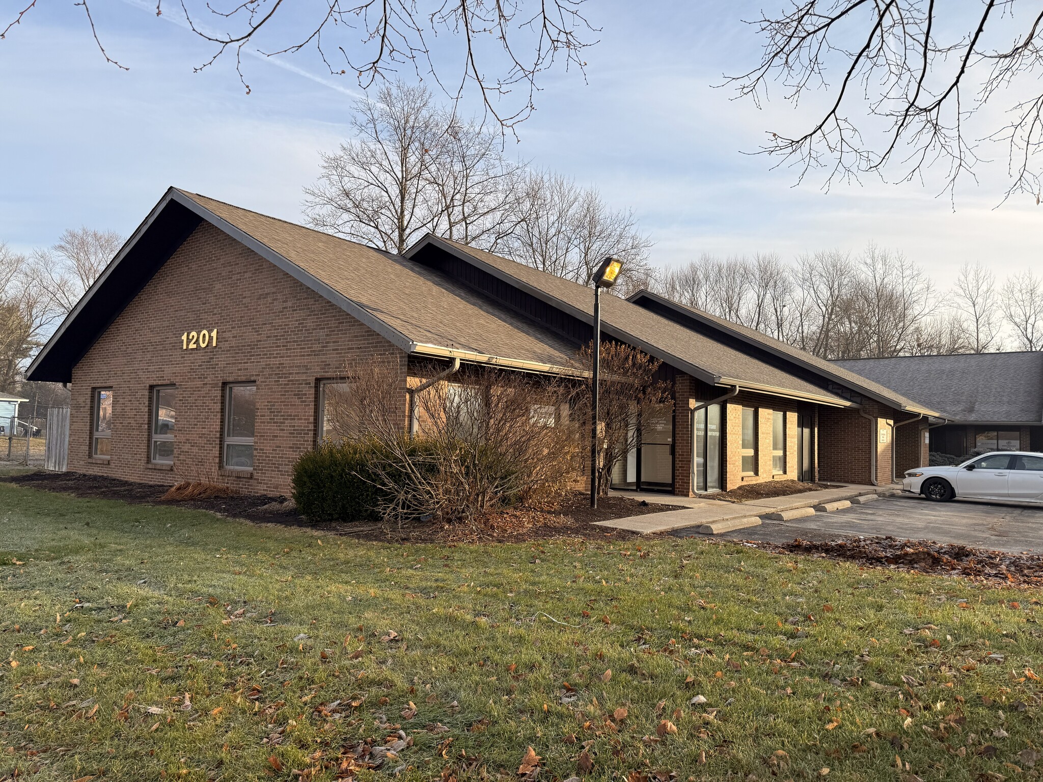 1201 N Post Rd, Indianapolis, IN for lease Building Photo- Image 1 of 15