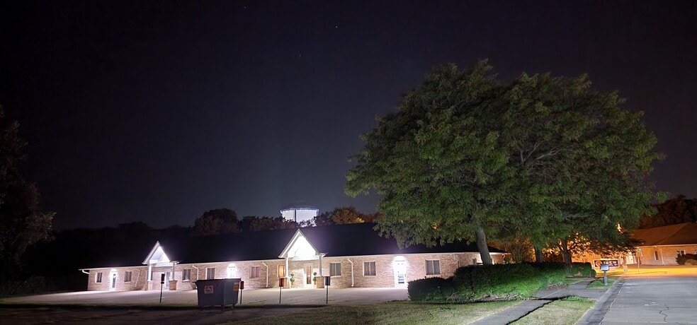 3901 Wood Duck, Springfield, IL for lease - Building Photo - Image 1 of 12