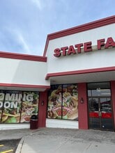 22W535 Butterfield Rd, Glen Ellyn, IL for lease Interior Photo- Image 1 of 2