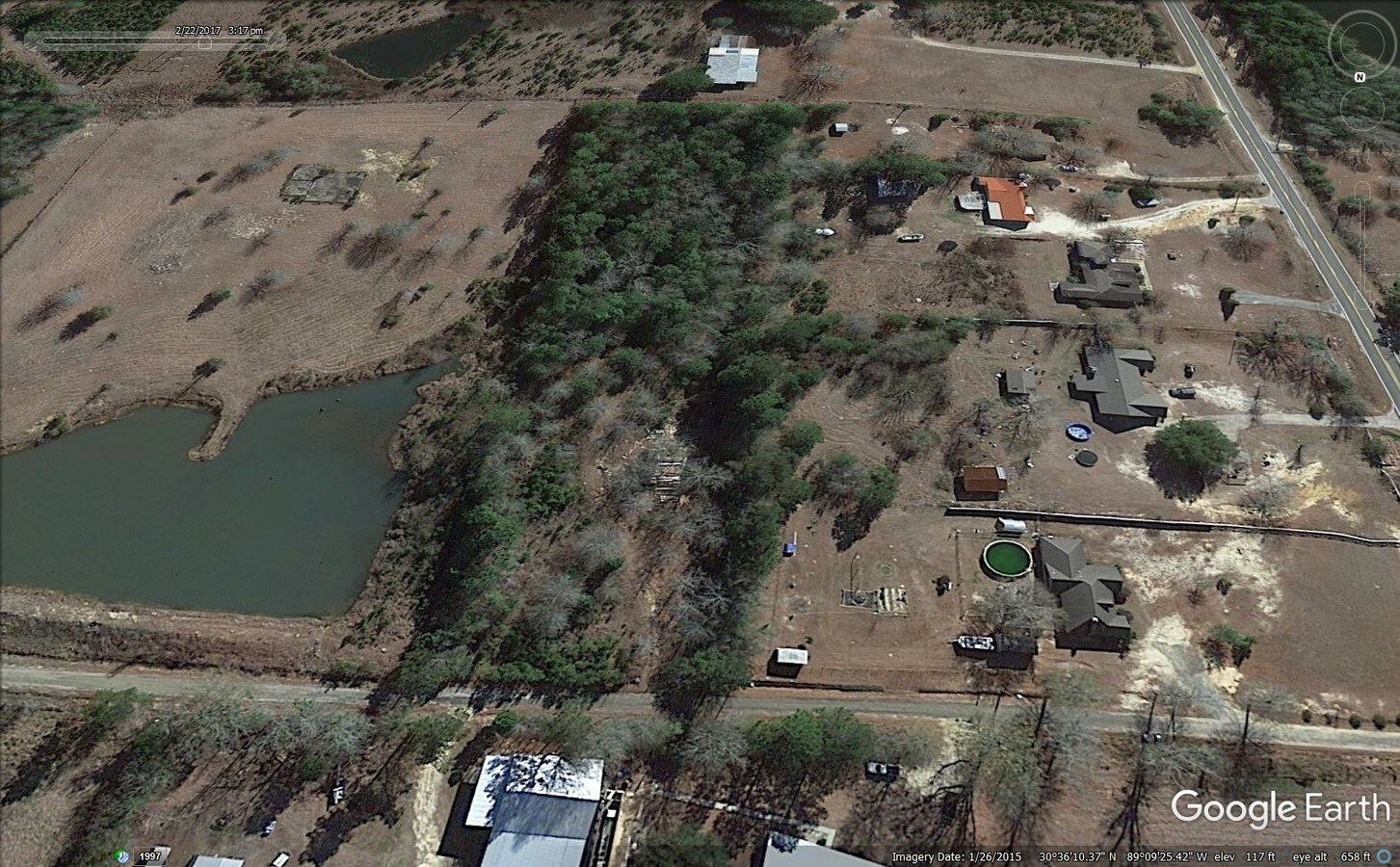 21805 Cecil Ladner Rd, Saucier, MS 39574