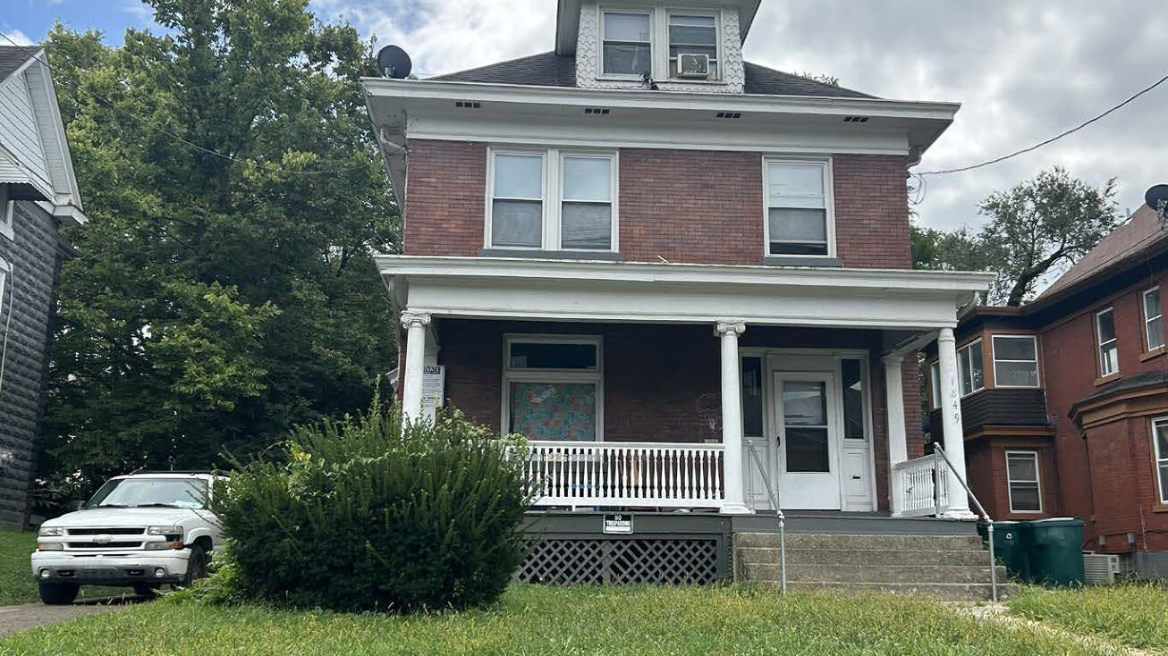 100 Unit Portfolio portfolio of 2 properties for sale on LoopNet.com Building Photo- Image 1 of 5