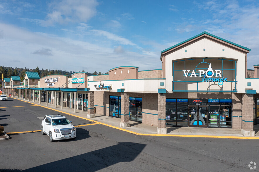 9327-9335 N Newport Hwy, Spokane, WA for lease - Primary Photo - Image 2 of 4