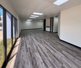 4400 S Wayside Dr, Houston, TX for lease Interior Photo- Image 2 of 9