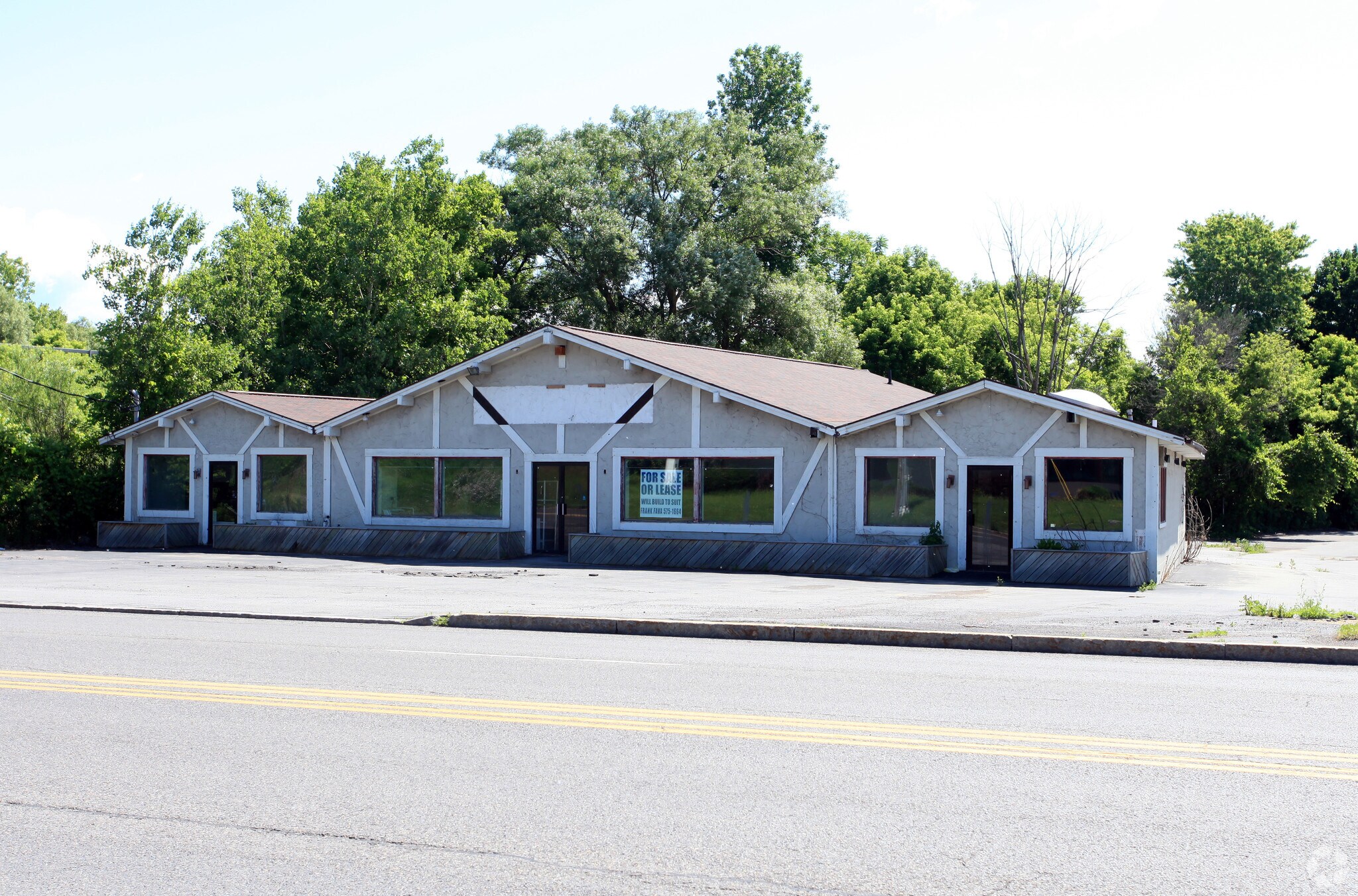 7808 Brewerton Rd, Clay, NY for sale Primary Photo- Image 1 of 1