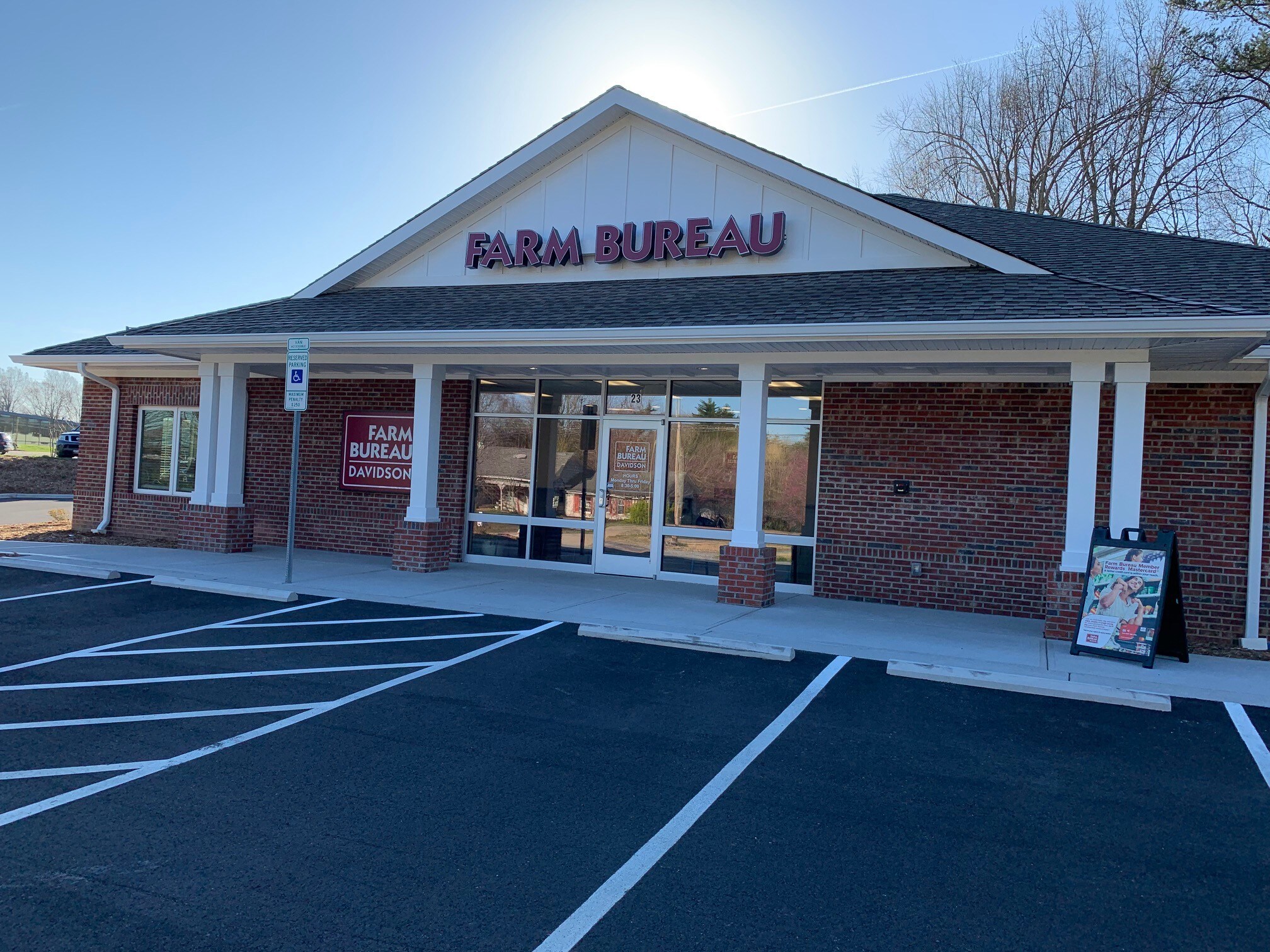 33 Cedar Lodge Rd, Thomasville, NC for sale Building Photo- Image 1 of 1