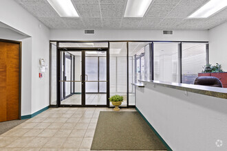 2401 N Highway 287, Mansfield, TX for lease Lobby- Image 1 of 17