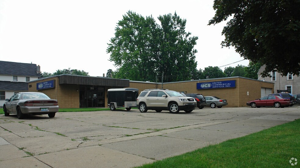 924 Fulton St W, Grand Rapids, MI for sale - Primary Photo - Image 1 of 1