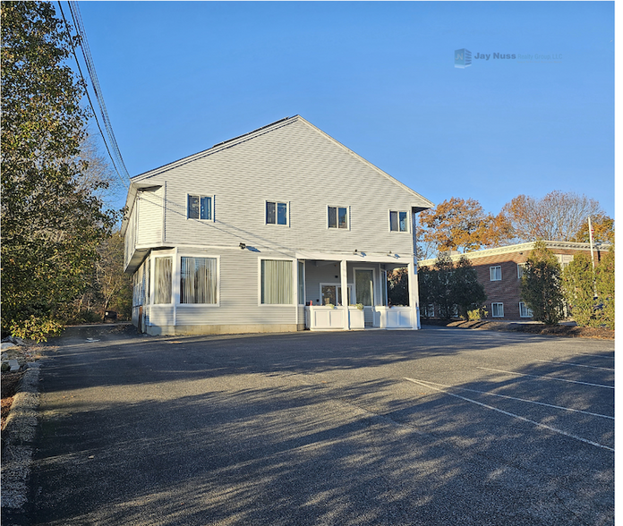 439 Columbia Rd, Hanover, MA for sale - Building Photo - Image 1 of 1