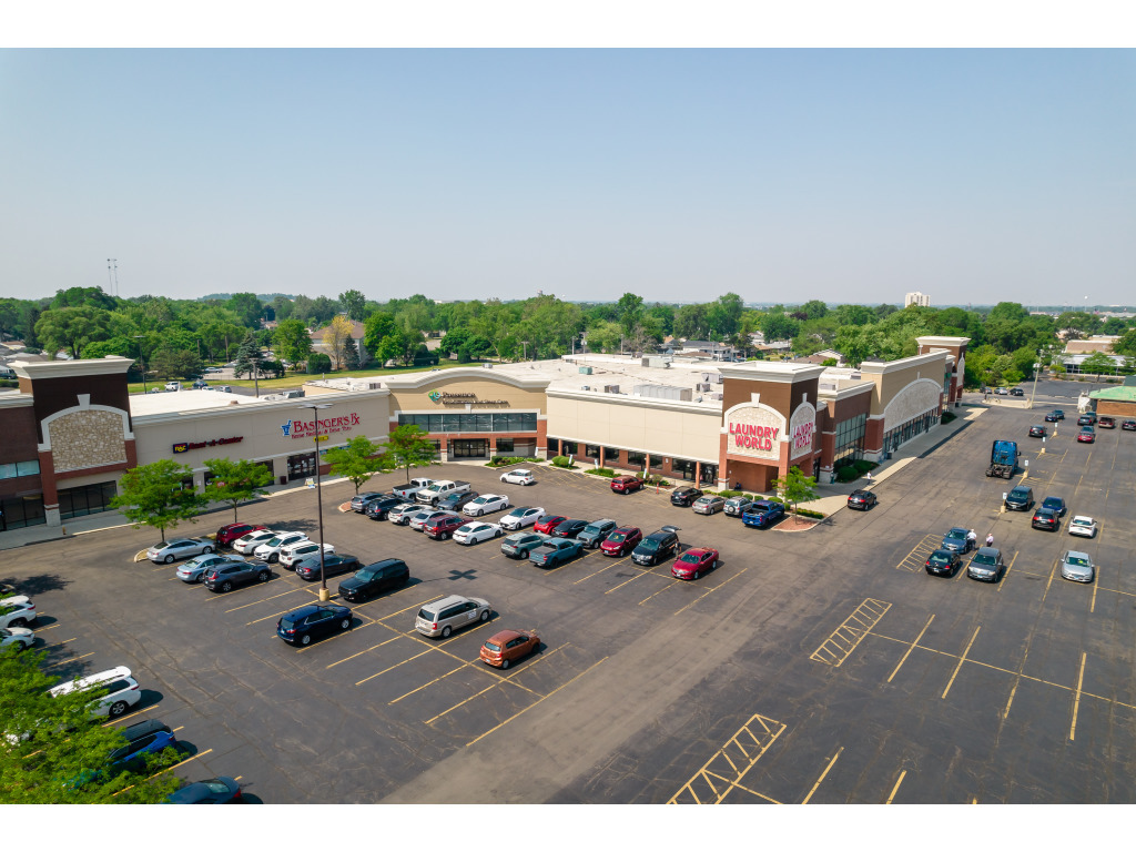 2112 W Jefferson St, Joliet, IL for lease Building Photo- Image 1 of 13