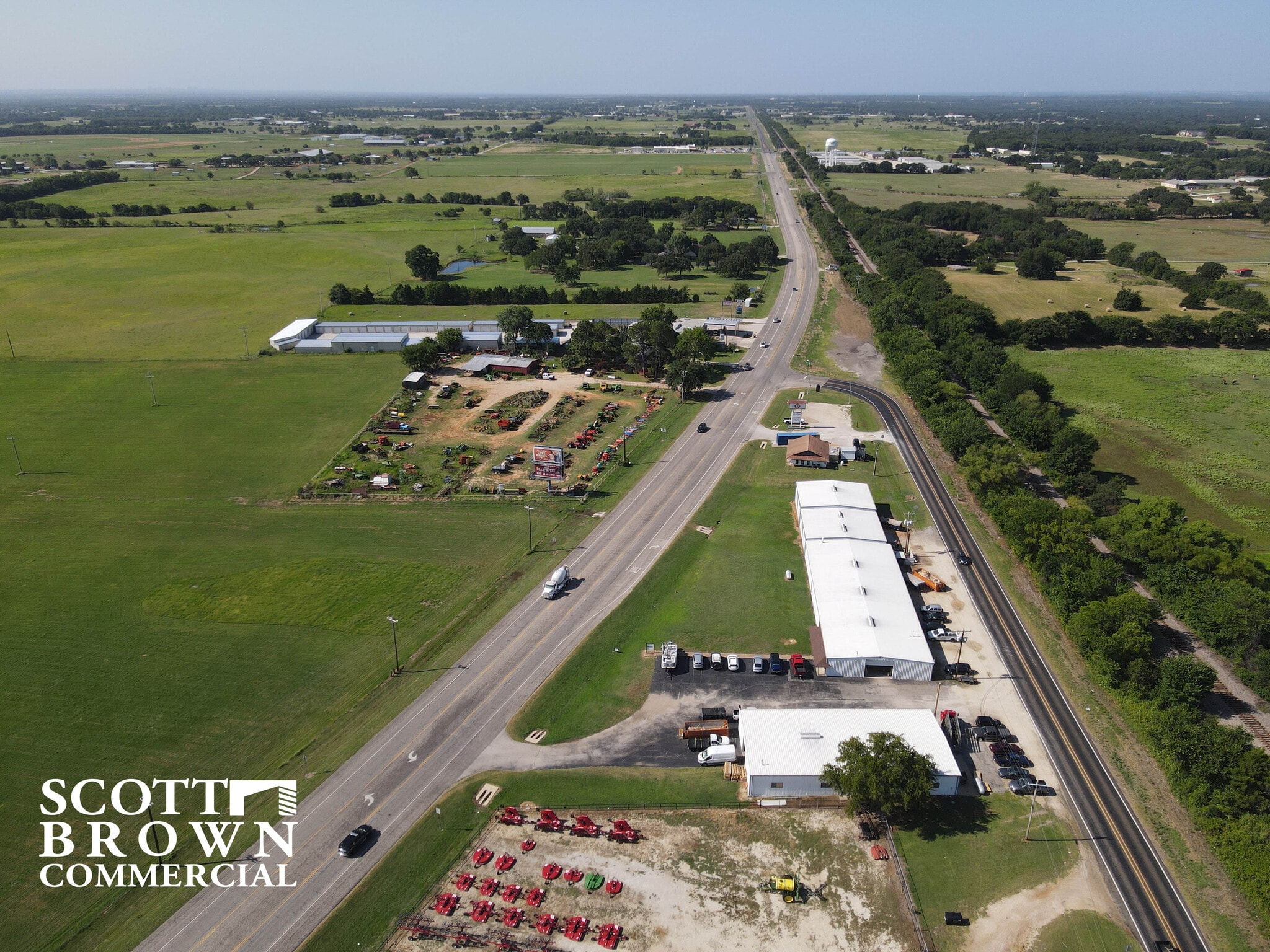 1266 S Washington St, Pilot Point, TX for sale Building Photo- Image 1 of 1