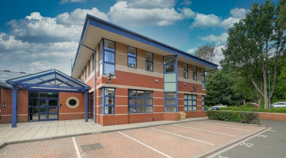 Fifth Av, Gateshead for sale Building Photo- Image 1 of 6