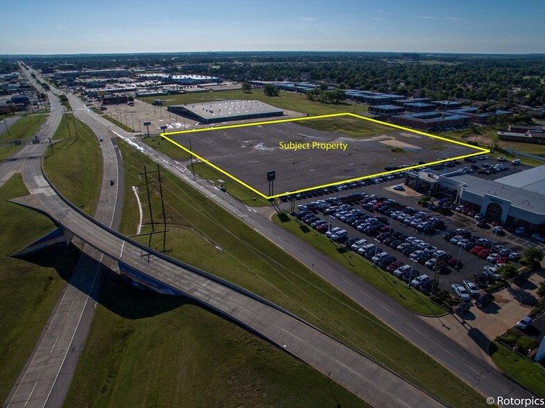 4902 NW Cache Rd, Lawton, OK for sale - Building Photo - Image 1 of 1