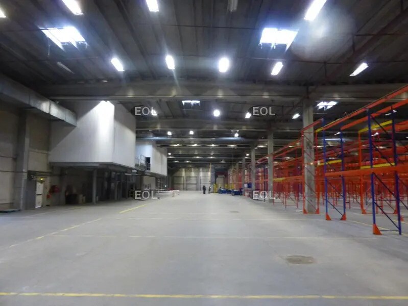 Industrial in Templemars for lease Interior Photo- Image 1 of 4