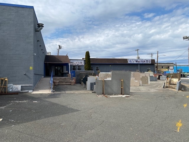 7 McLean Blvd, Paterson, NJ for lease - Primary Photo - Image 1 of 7