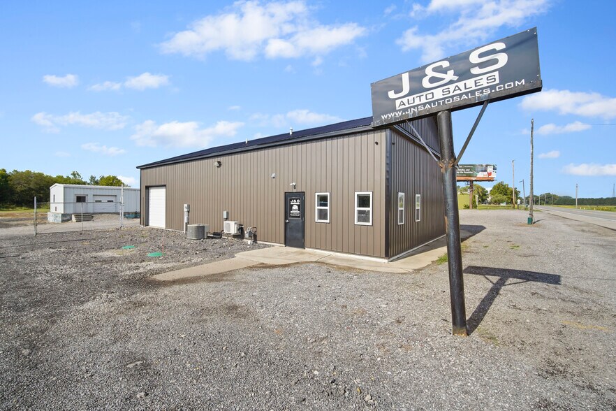 7757 E US Highway 223, Blissfield, MI 49228