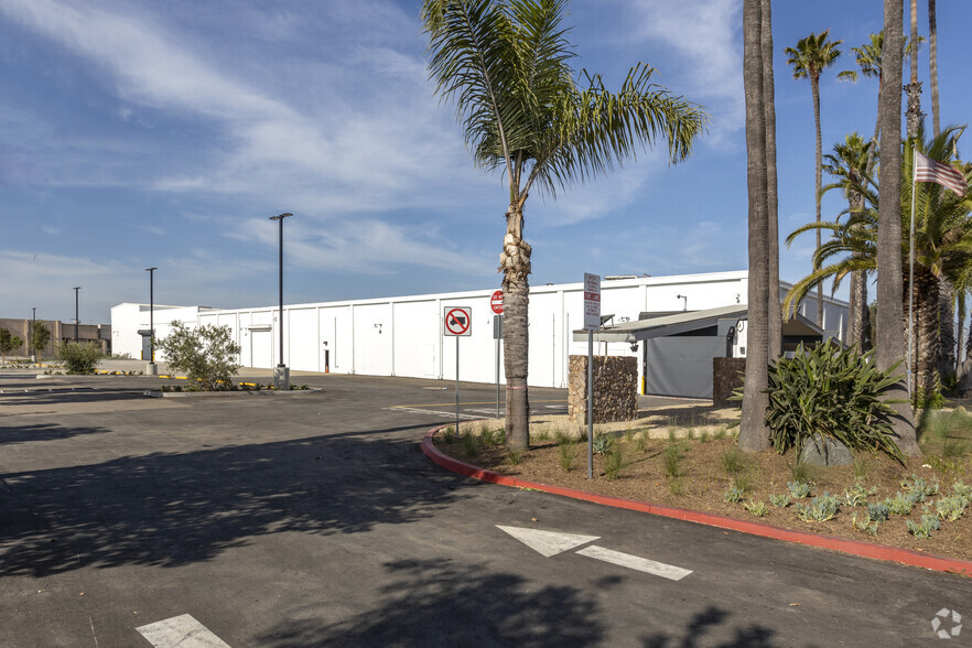 7995 Armour St, San Diego, CA for sale - Primary Photo - Image 1 of 1