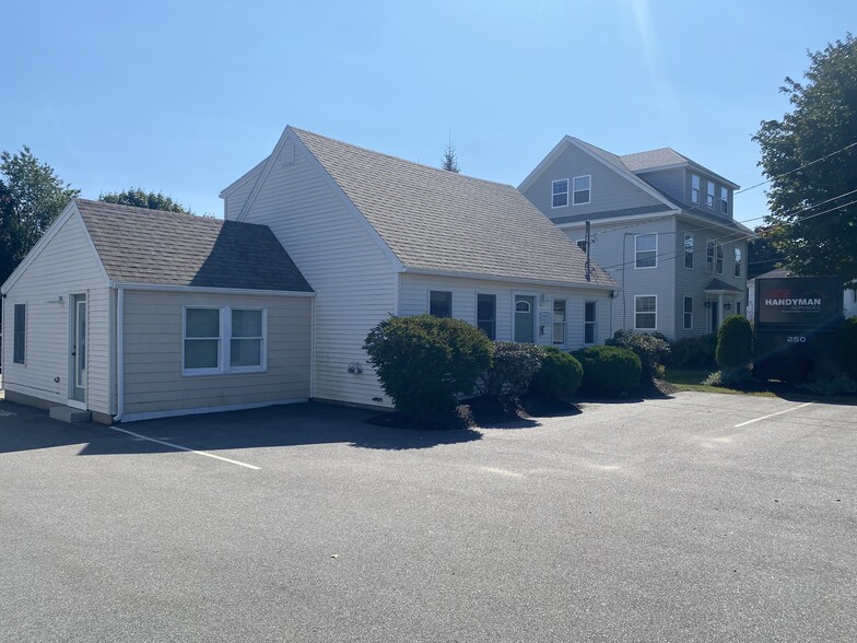 250 US Route 1, Scarborough, ME for lease - Building Photo - Image 1 of 12