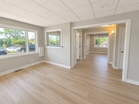 75 E Division St, Mundelein IL - Office Space