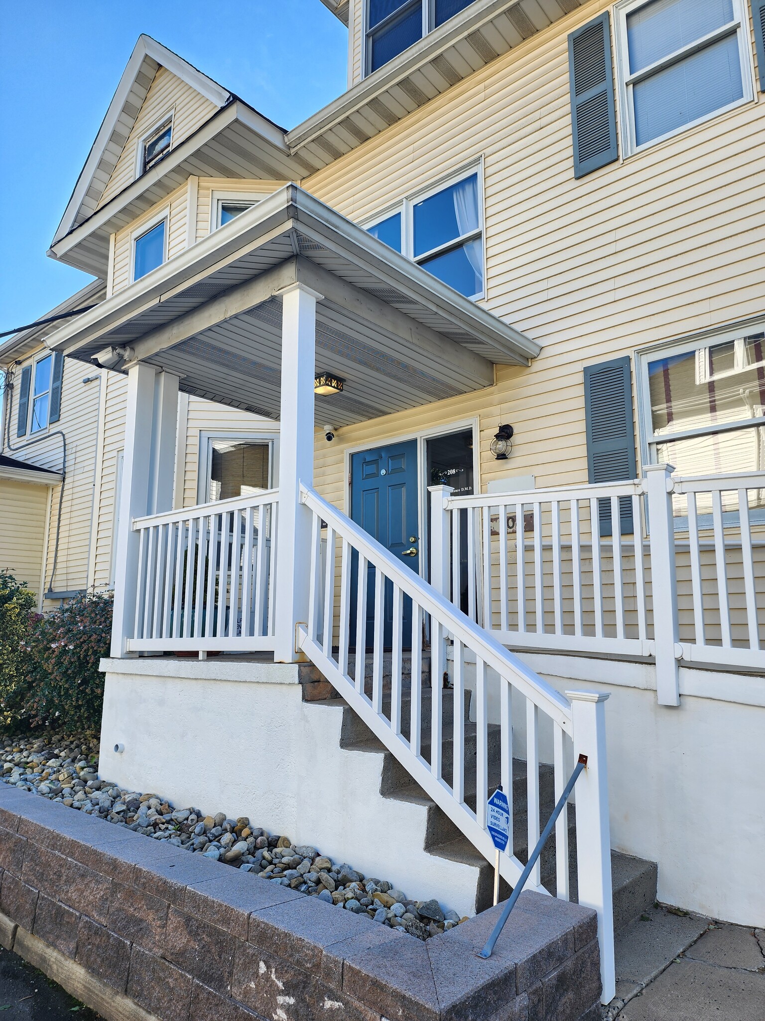 208 Maple Ave, Red Bank, NJ for lease Interior Photo- Image 1 of 10