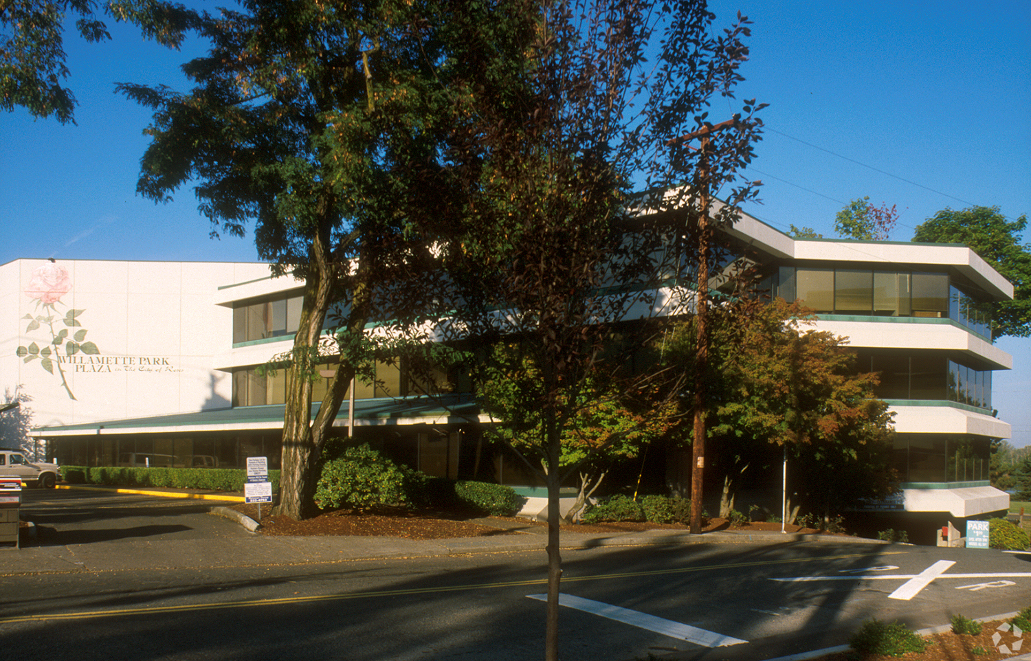 6420 S Macadam Ave, Portland, OR for lease Building Photo- Image 1 of 11