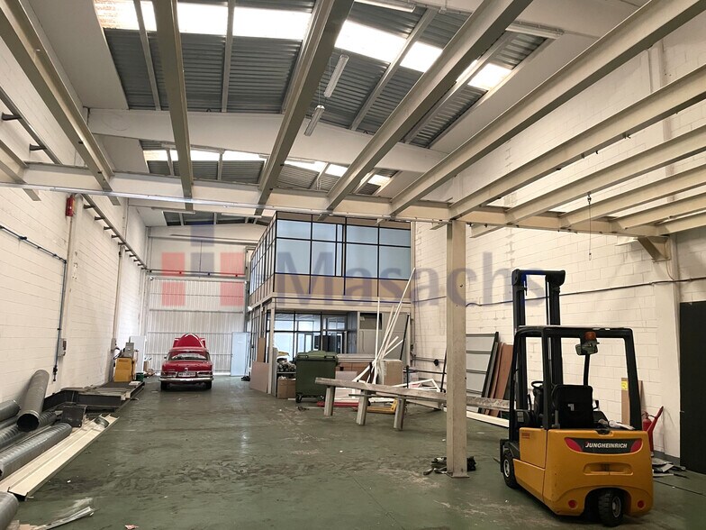 Industrial in Terrassa, Barcelona for lease - Building Photo - Image 2 of 9