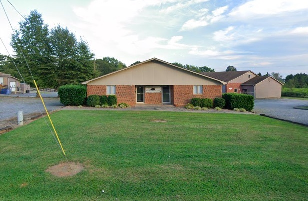 831-835 S Post Rd, Shelby, NC for lease Building Photo- Image 1 of 2