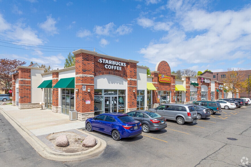4824-4840 Pulaski Rd, Chicago, IL for lease - Building Photo - Image 1 of 3