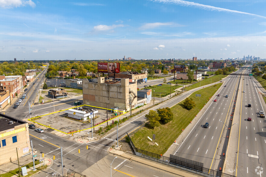 9137 Grand River Ave, Detroit, MI for sale - Building Photo - Image 1 of 1