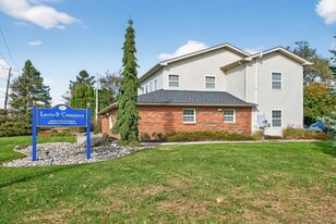 Freestanding Office Building - Parking Garage